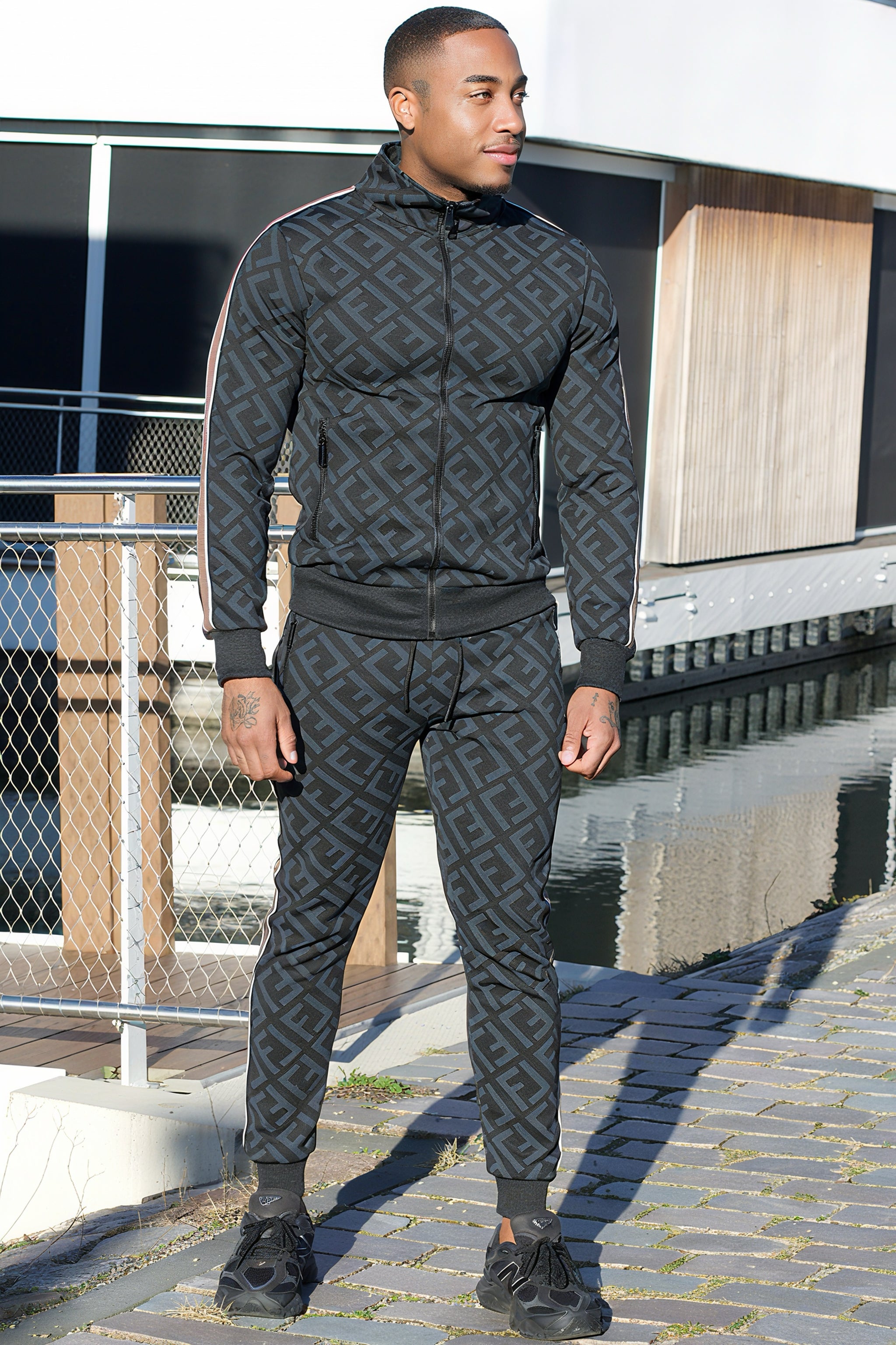 THE MONTERREY TRACKSUIT