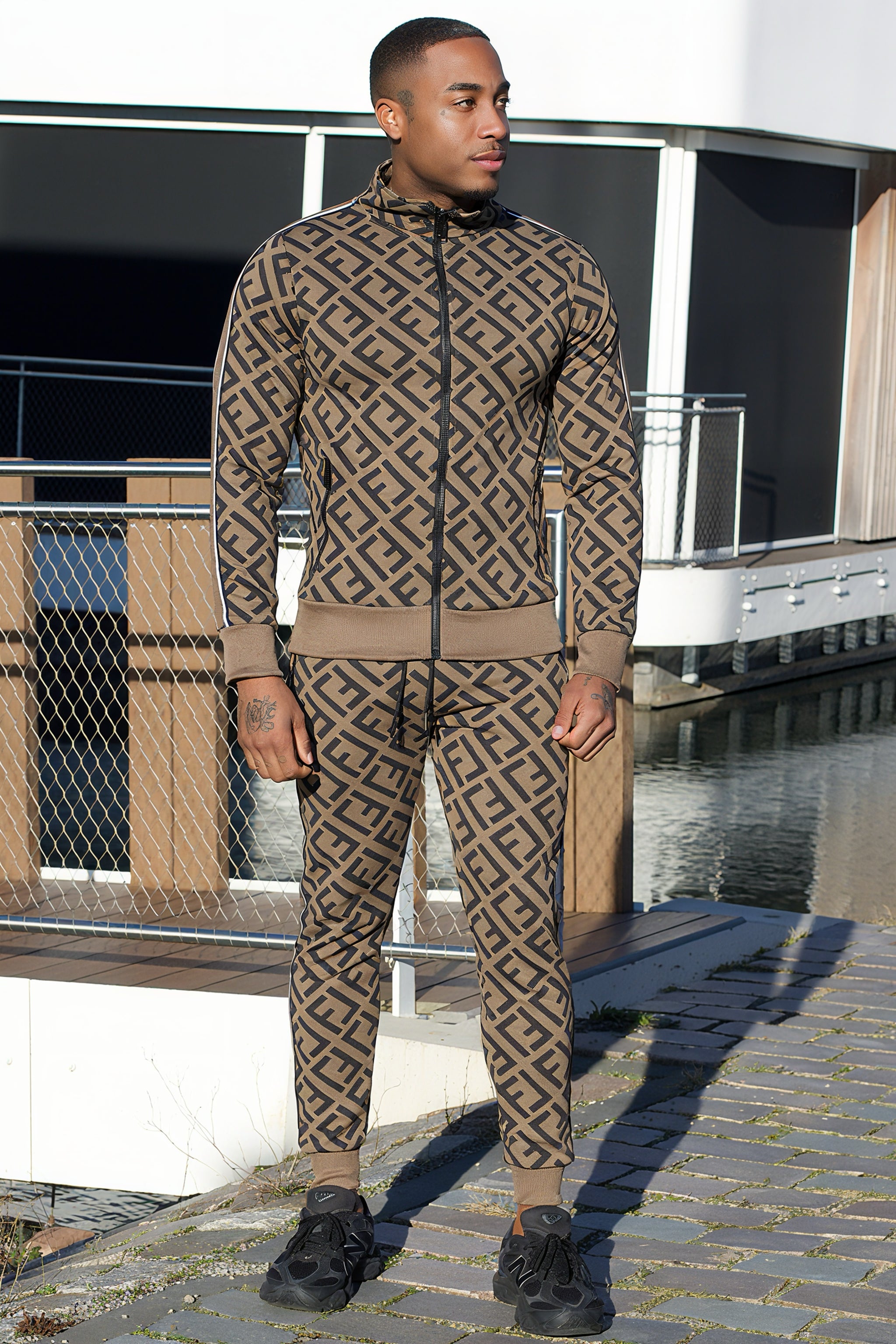 THE MONTERREY TRACKSUIT