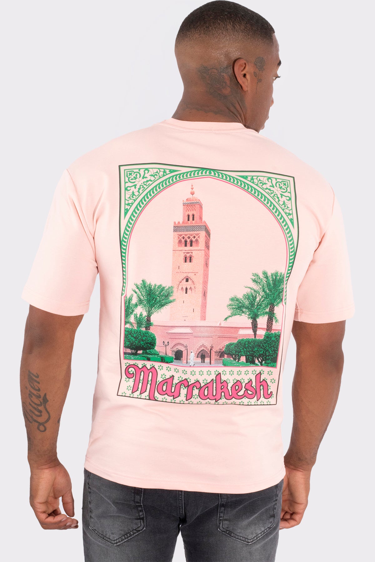 THE PREMIUM OVERSIZED T-SHIRT