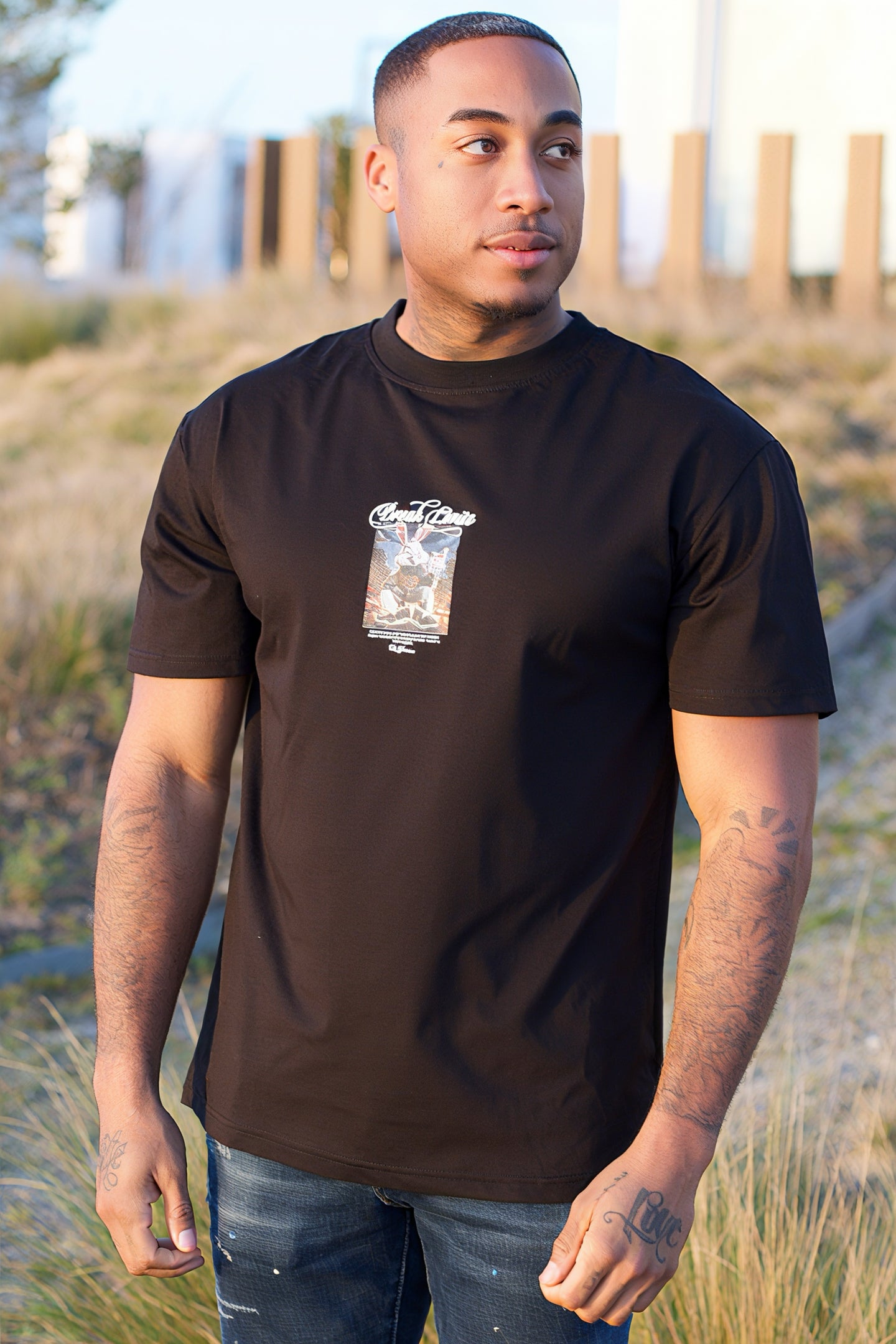 THE ICON LOONEY T-SHIRT