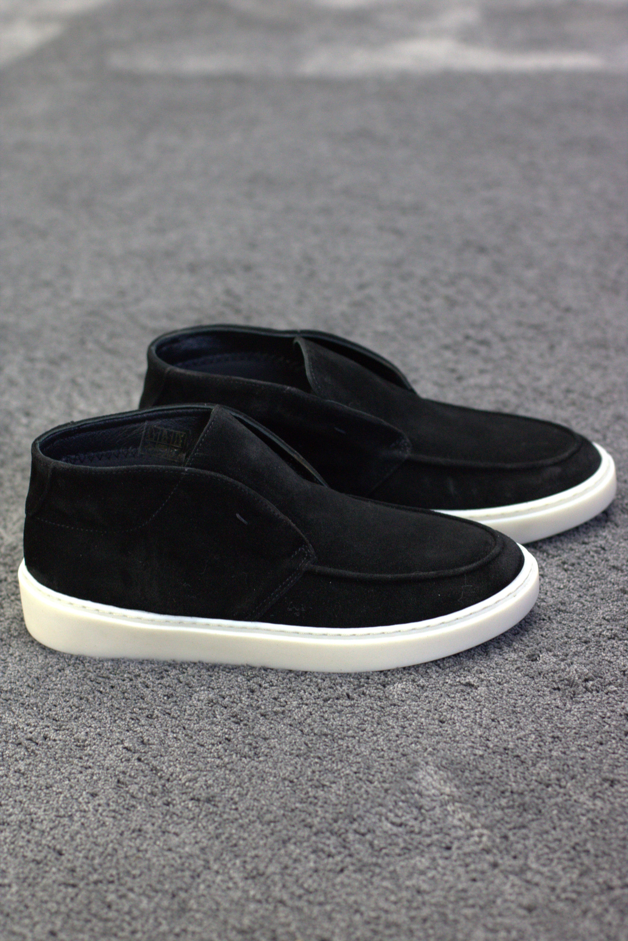 THE MENDOZA HIGHTOP LOAFER