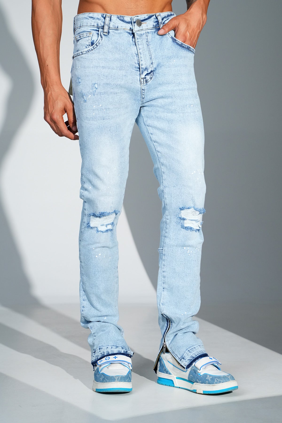 THE IKAO ZIPPED DENIM