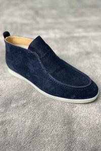 THE ARONA SUEDE INSTAPPERS