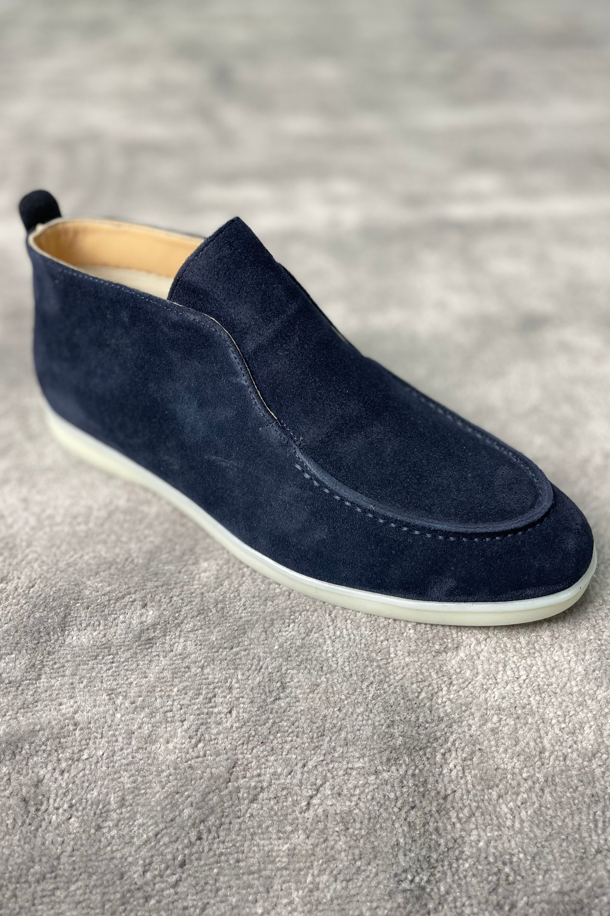 THE ARONA SUEDE INSTAPPERS