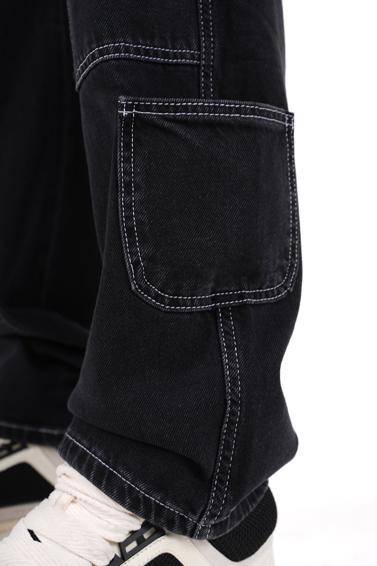 THE STORK FLARED JEANS - TRAVELER