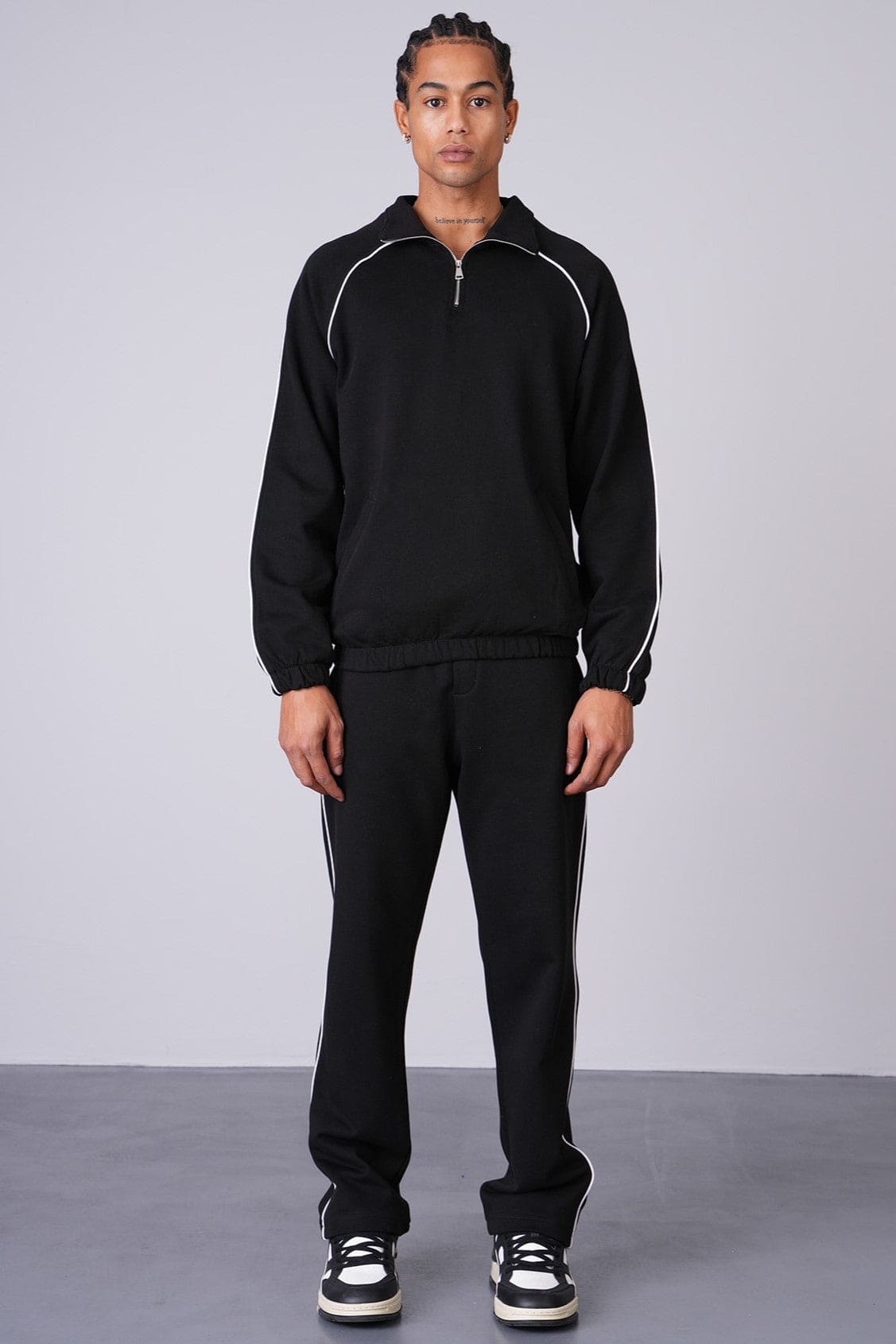 THE DUBLIN JOGGING SET