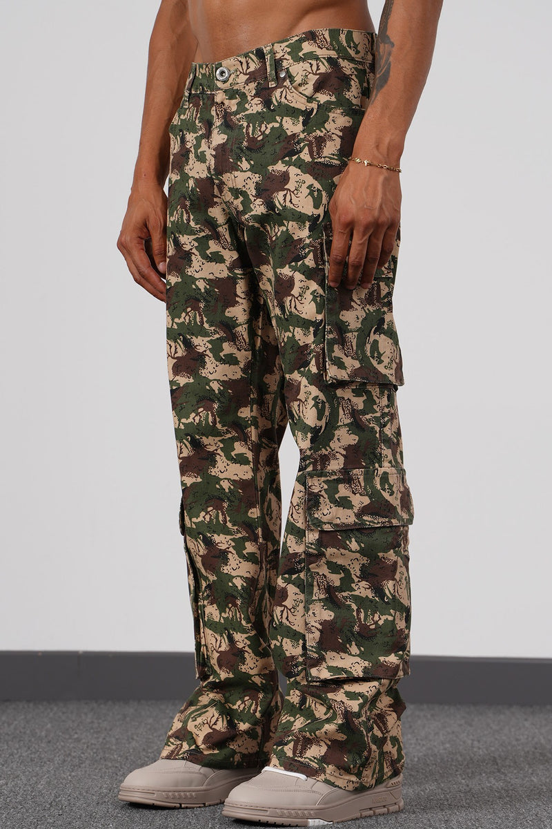 THE GRASZ FLARED TROUSERS - TRAVELER