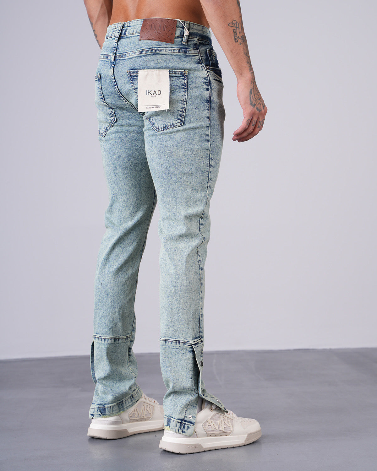 THE IKAO REGULAR DENIM
