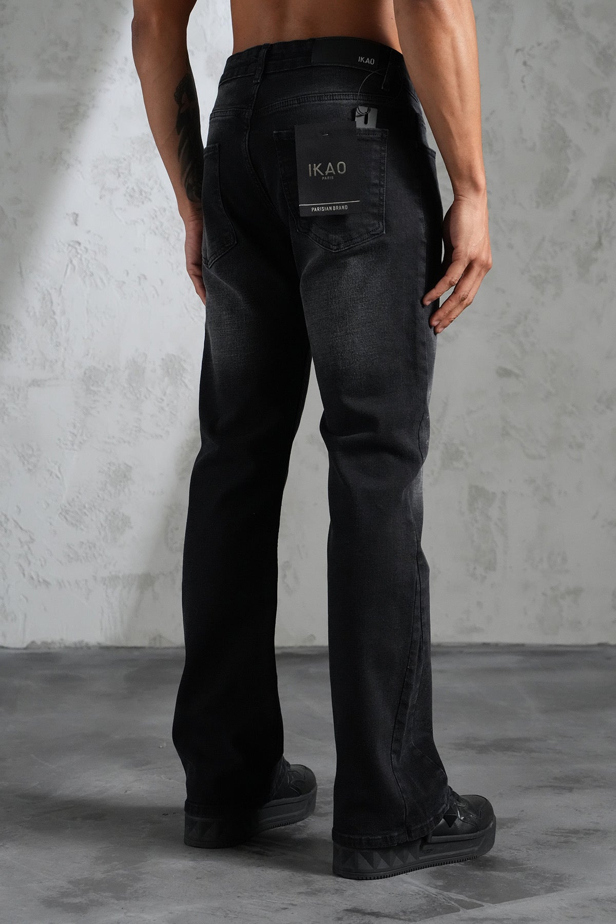 THE IKAO FLARED DENIM
