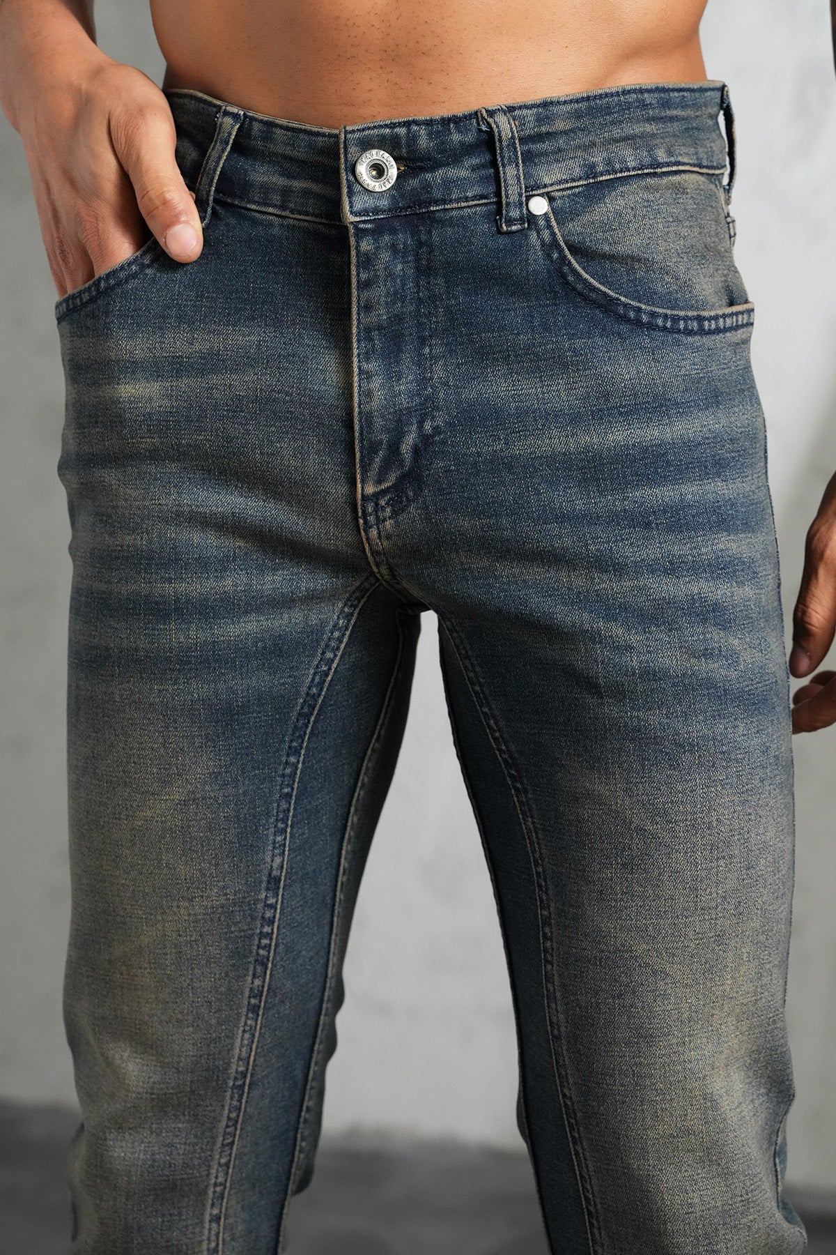 THE IKAO FLARED DENIM