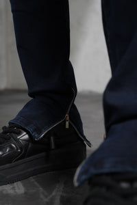 THE IKAO ZIPPED DENIM