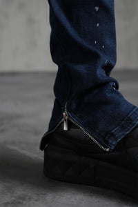 THE IKAO ZIPPED DENIM