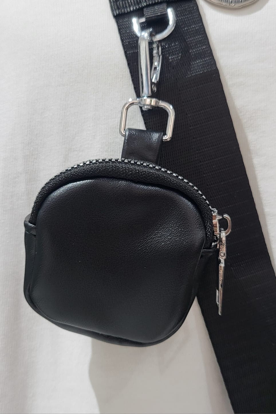 THE BOWEN SLINGBAG - Vibes Fashion