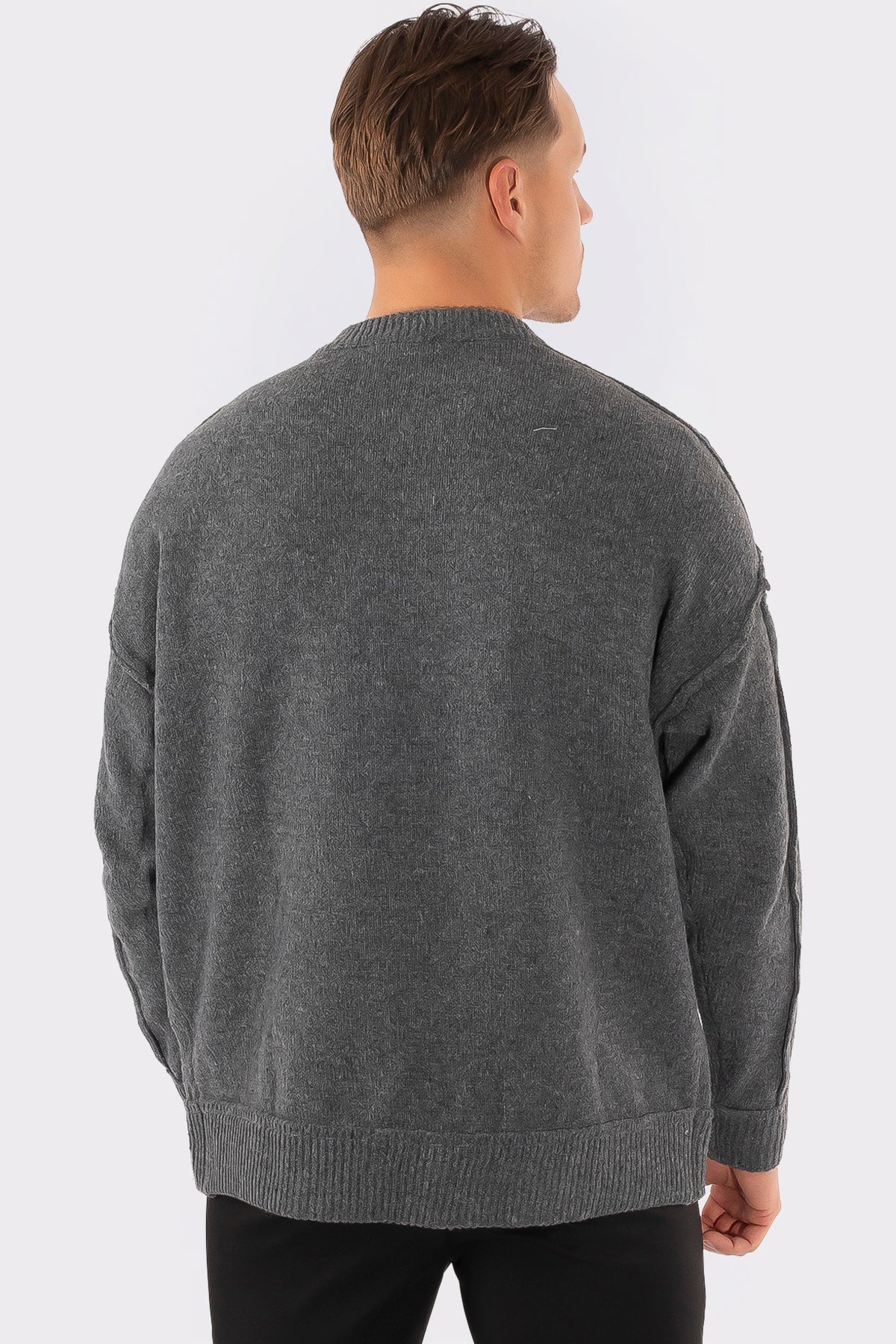 THE CATANA CREWNECK SWEATER - Vibes Fashion