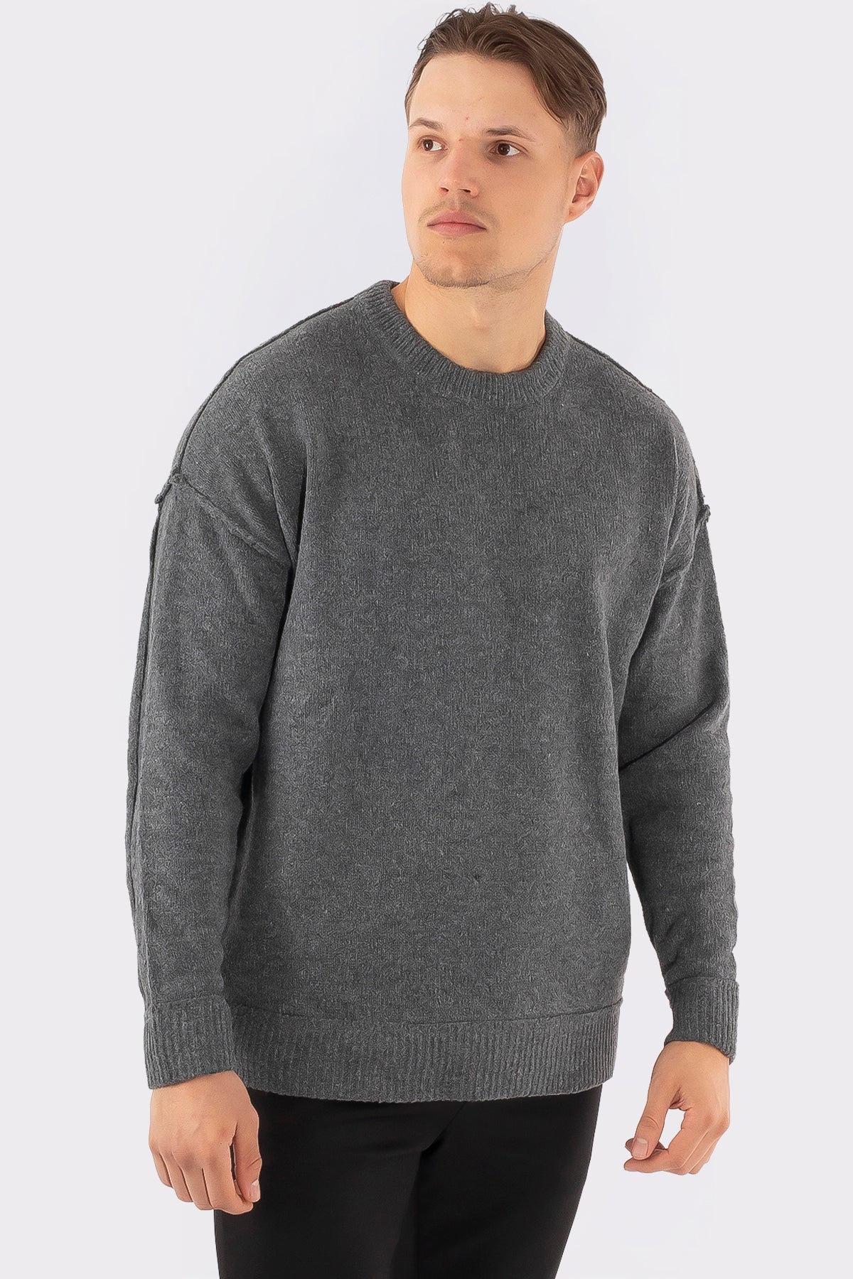 THE CATANA CREWNECK SWEATER - Vibes Fashion