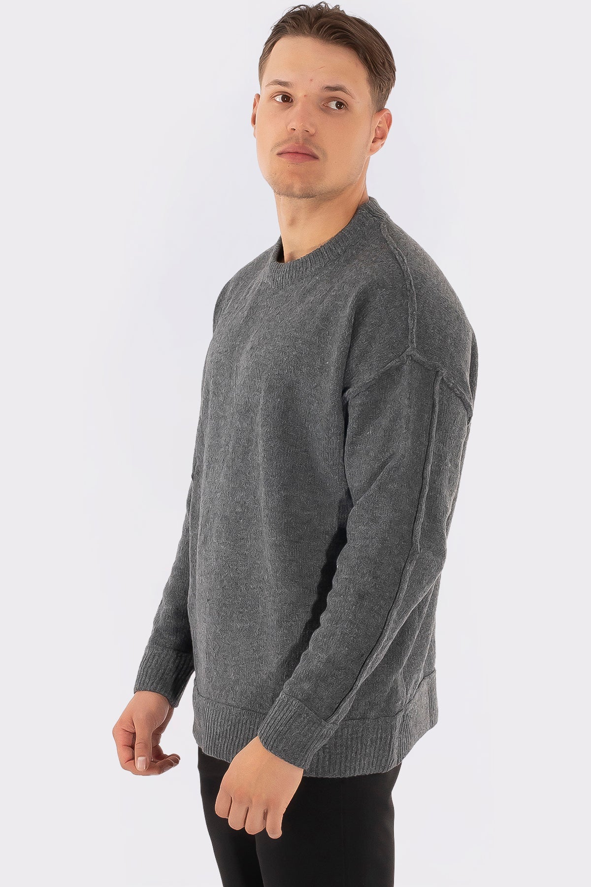 THE CATANA CREWNECK SWEATER - Vibes Fashion