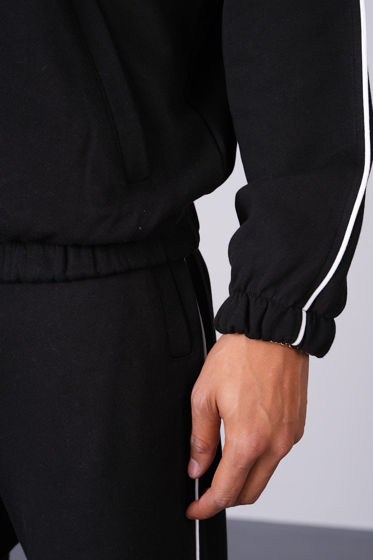 THE DUBLIN JOGGING SET - Vibes Fashion