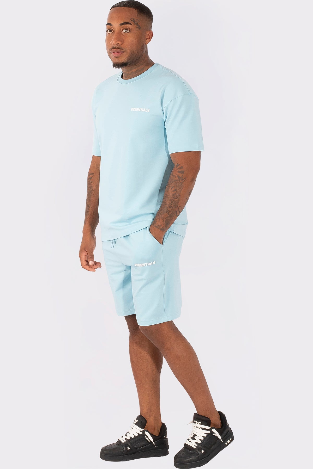 THE ESSENTIALS SUMMERSET - Vibes Fashion