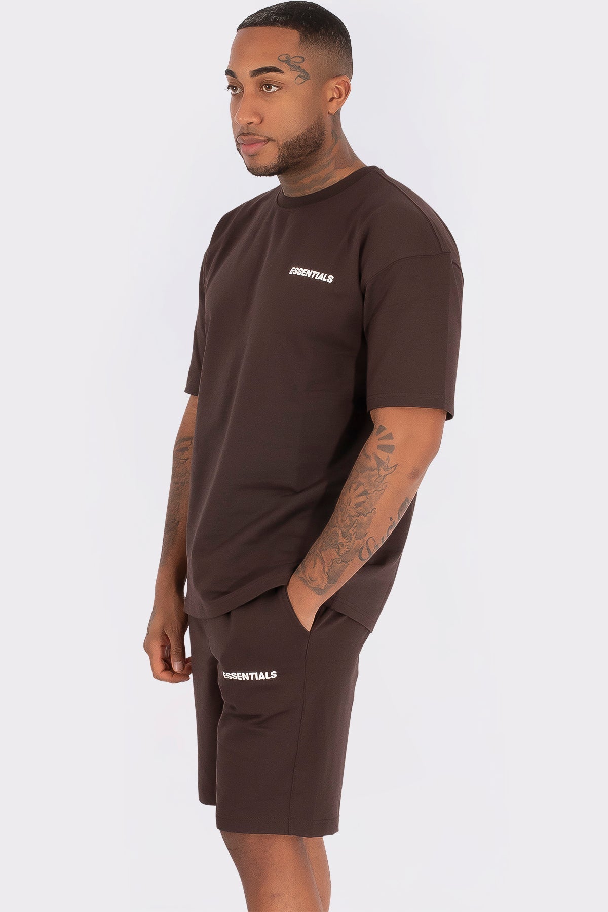 THE ESSENTIALS SUMMERSET - Vibes Fashion