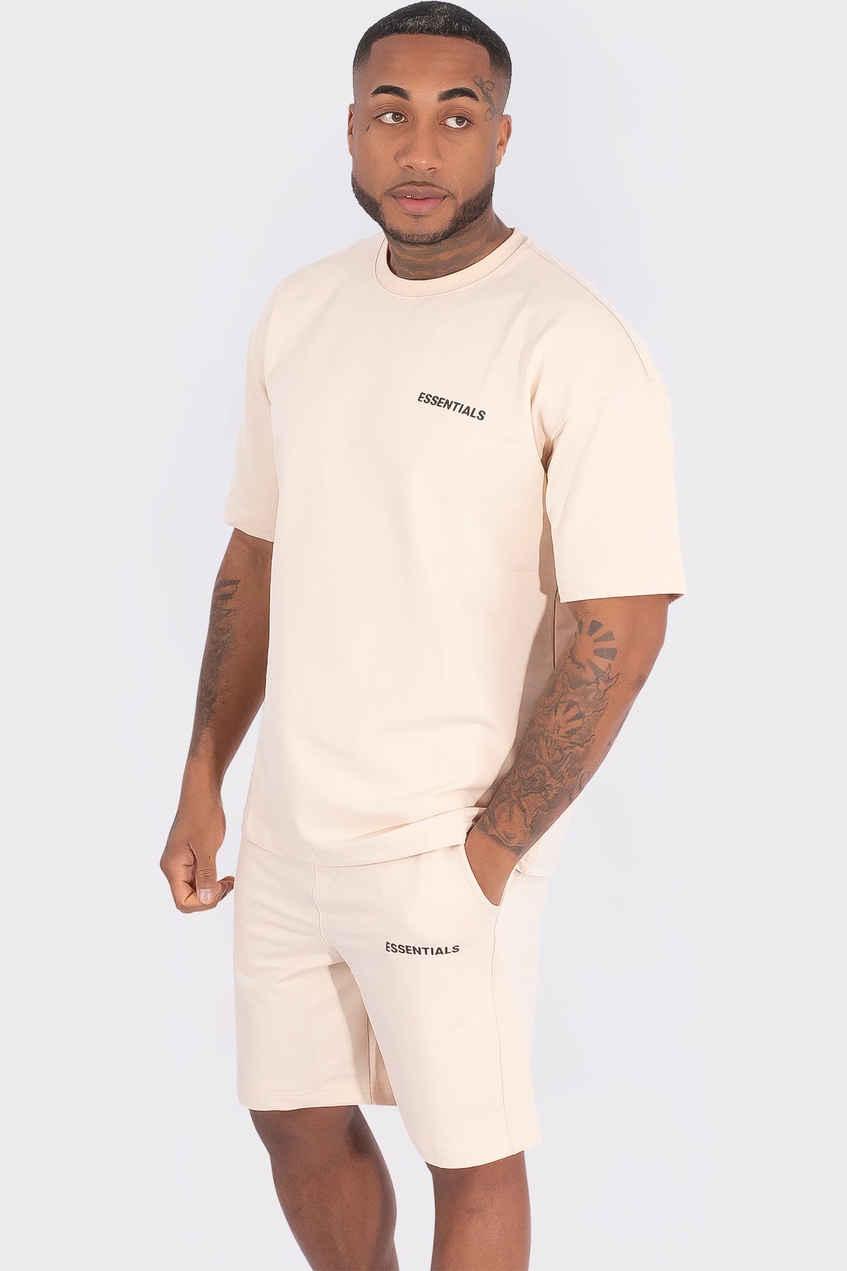 THE ESSENTIALS SUMMERSET - Vibes Fashion
