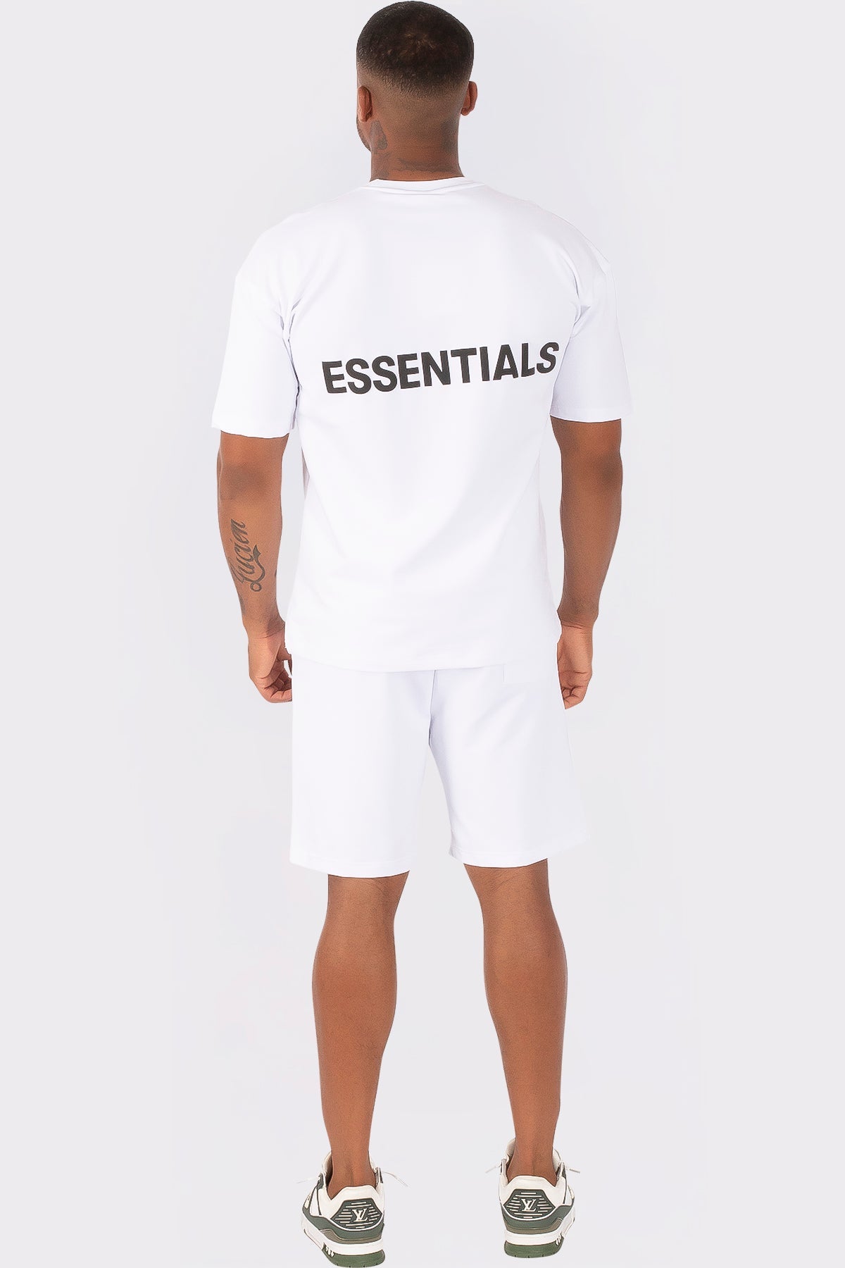 THE ESSENTIALS SUMMERSET - Vibes Fashion