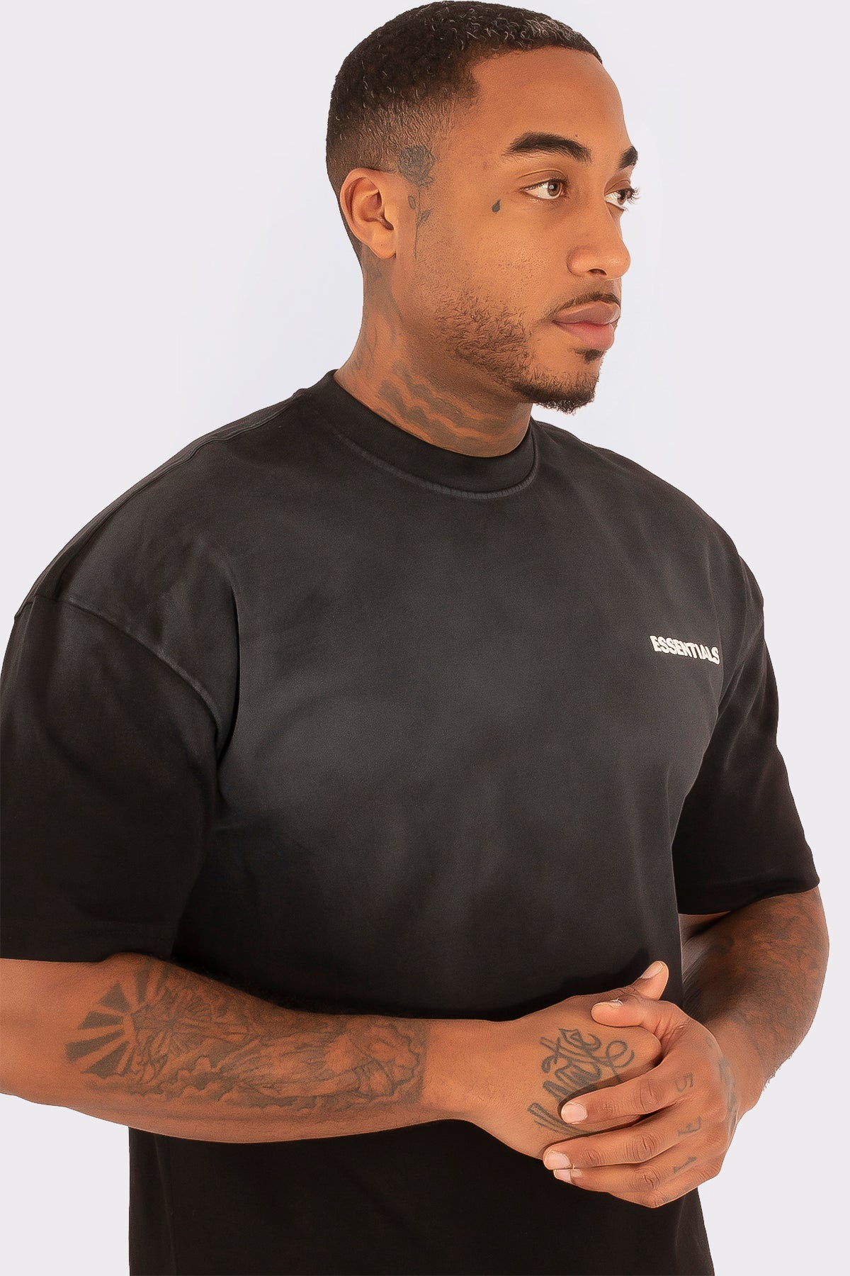 THE ESSENTIALS T-SHIRT - Vibes Fashion
