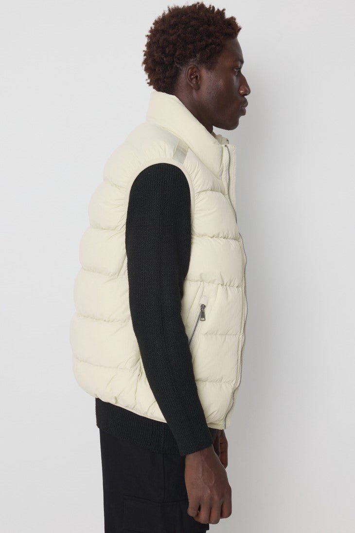 THE FINLAY ZIPPED BODYWARMER - Vibes Fashion