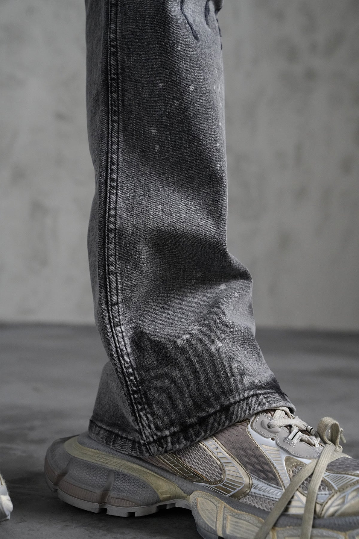 THE IKAO FLARED DENIM - Vibes Fashion