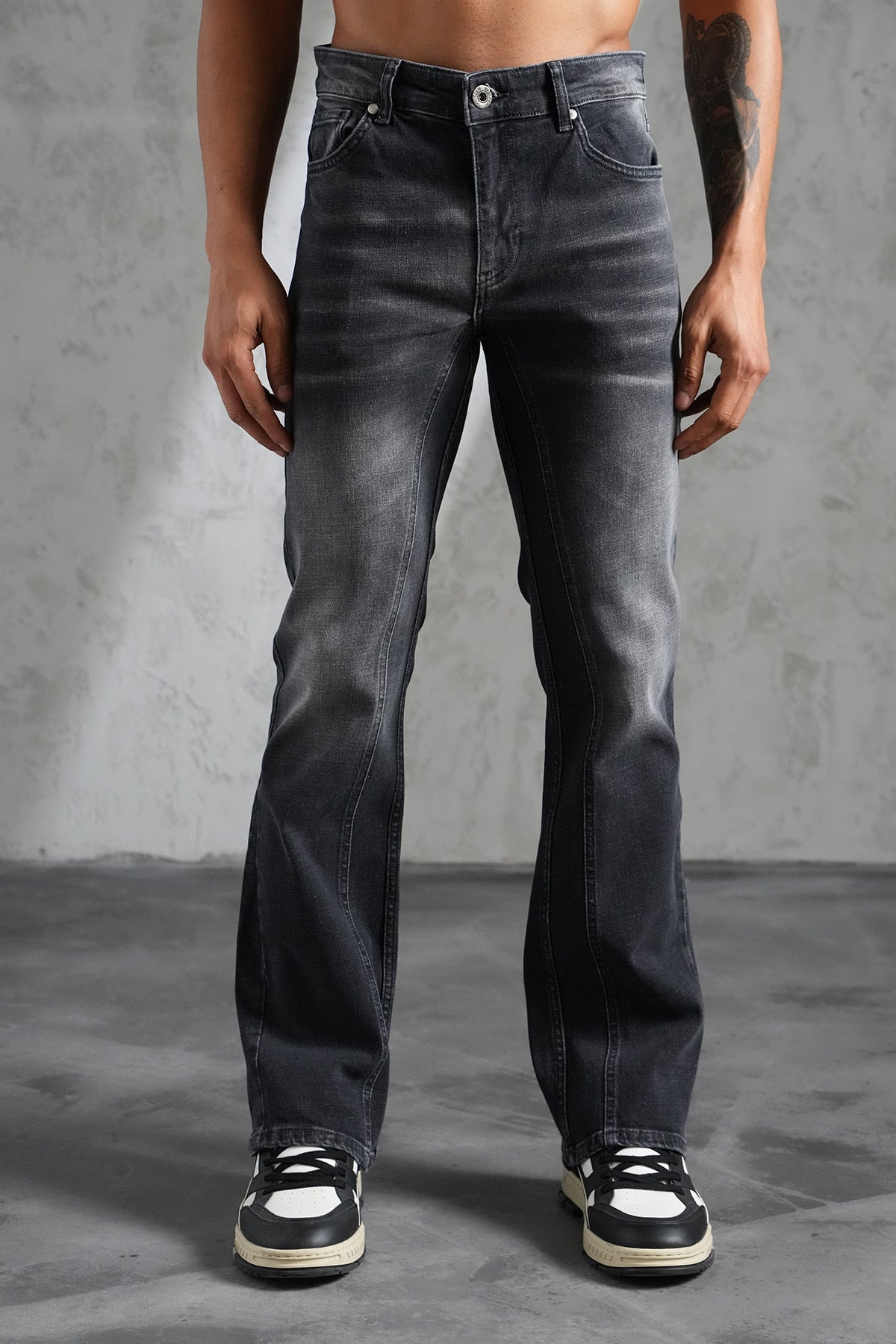 THE IKAO FLARED DENIM - Vibes Fashion