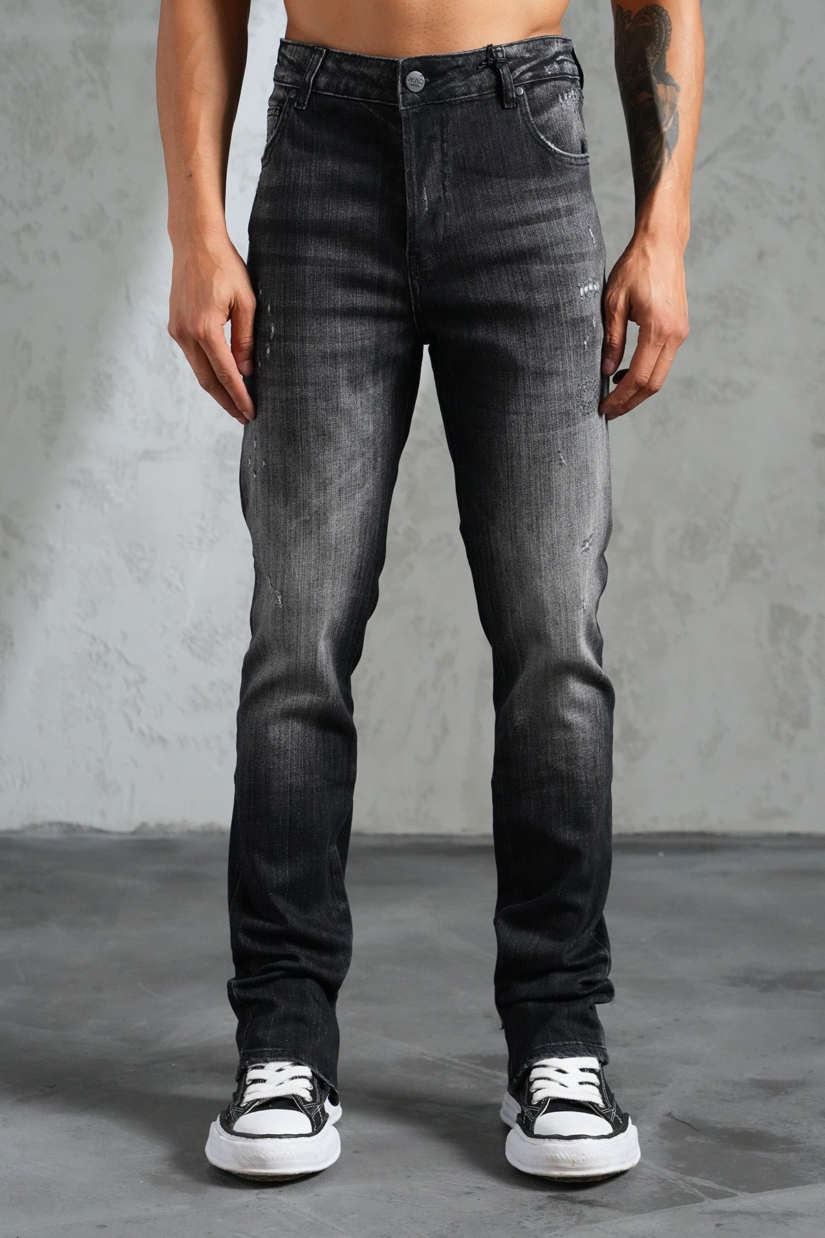 THE IKAO ZIPPED DENIM - Vibes Fashion