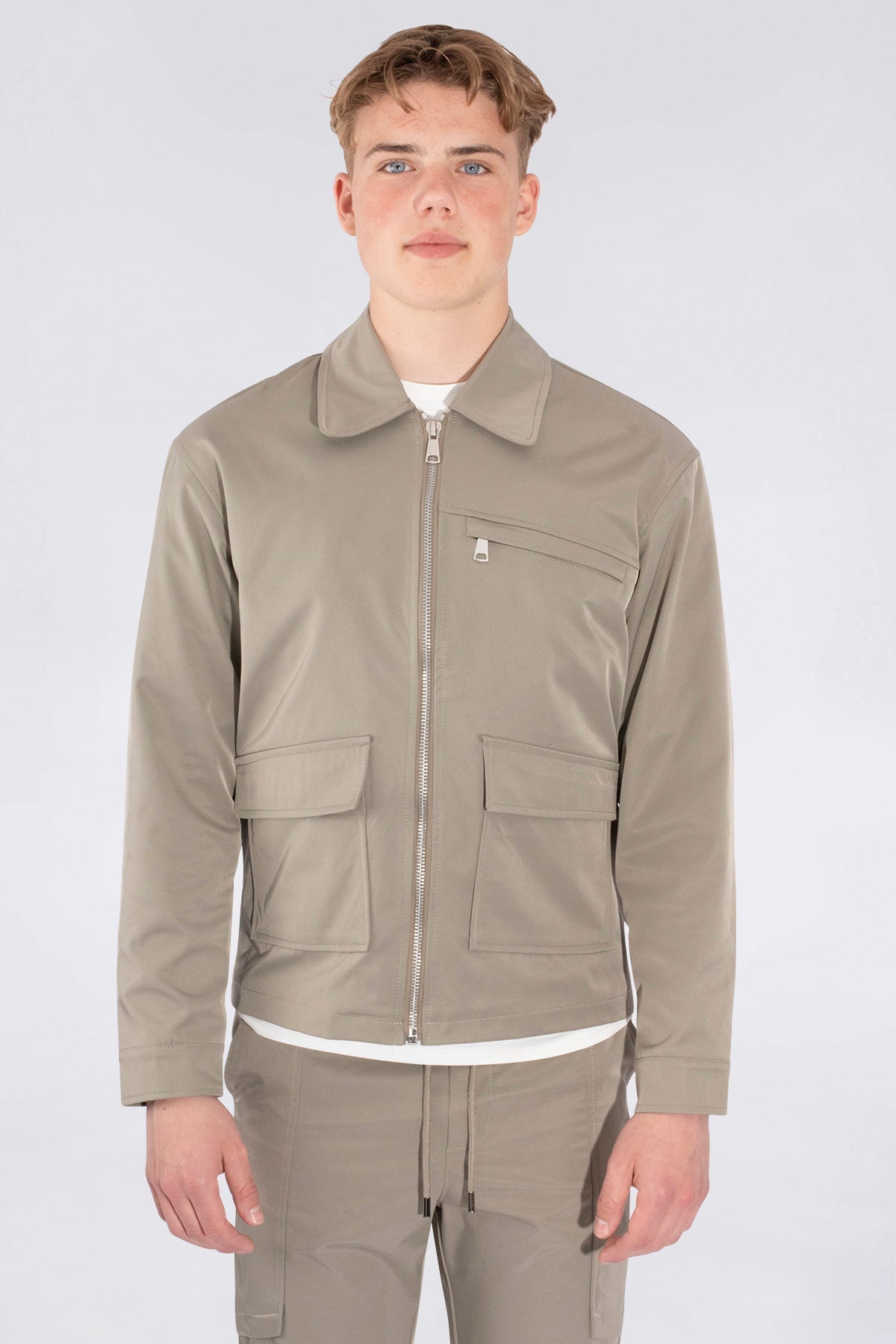 THE LEIPZIG CARGO PAK - Vibes Fashion