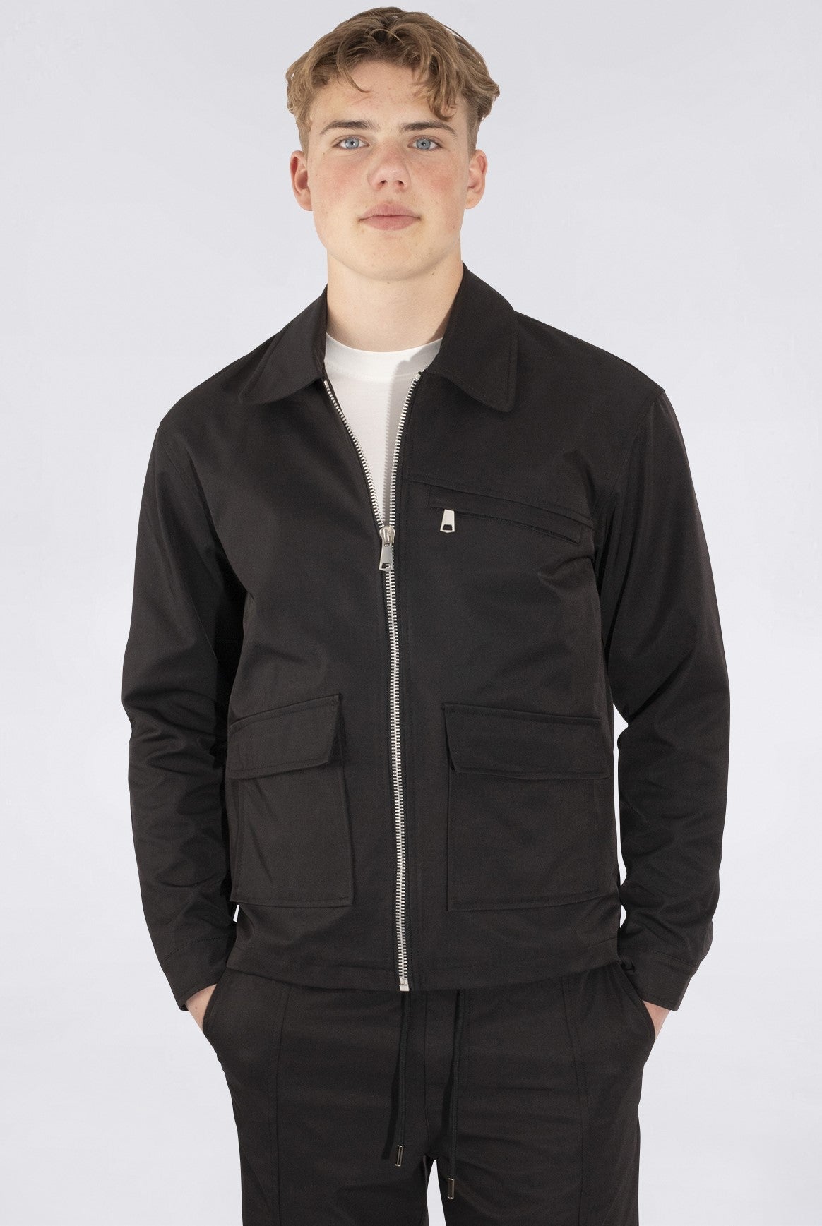THE LEIPZIG CARGO PAK - Vibes Fashion