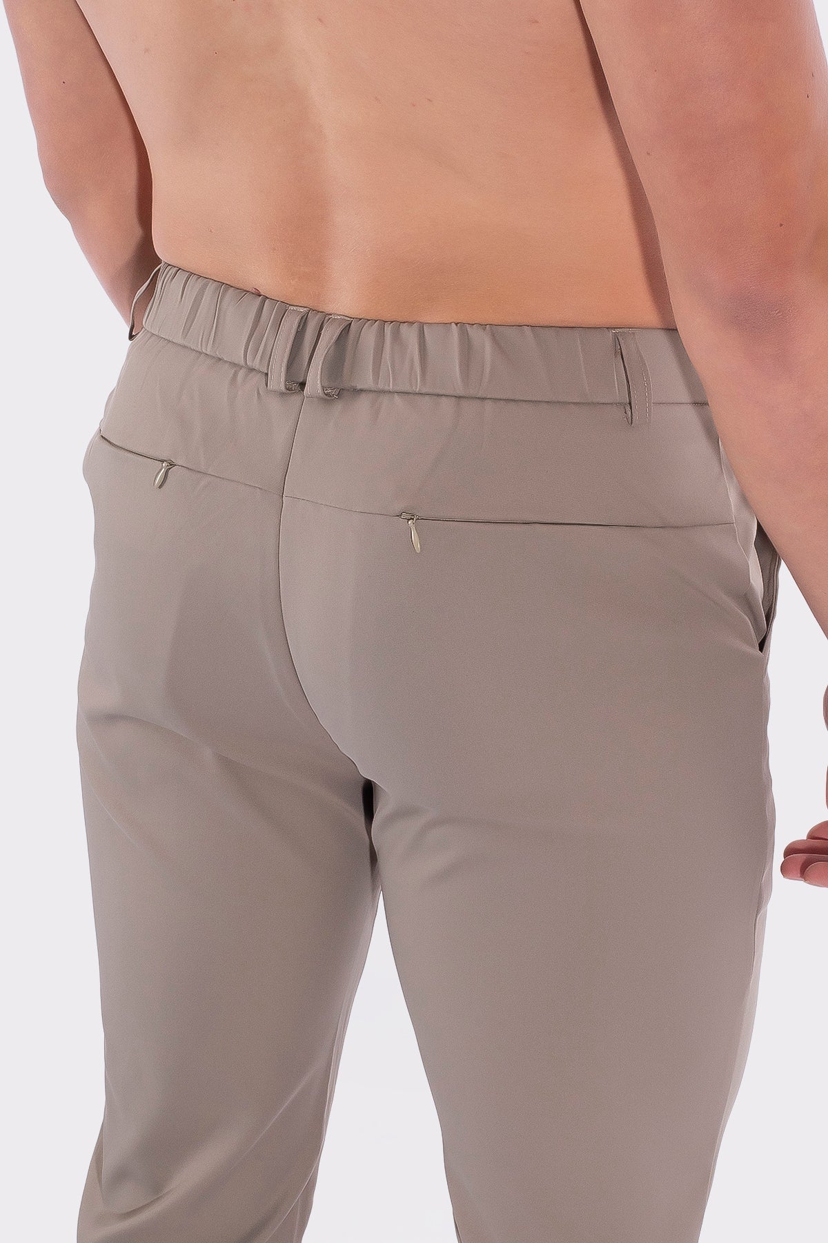 THE LEIPZIG TECH TROUSERS - Vibes Fashion