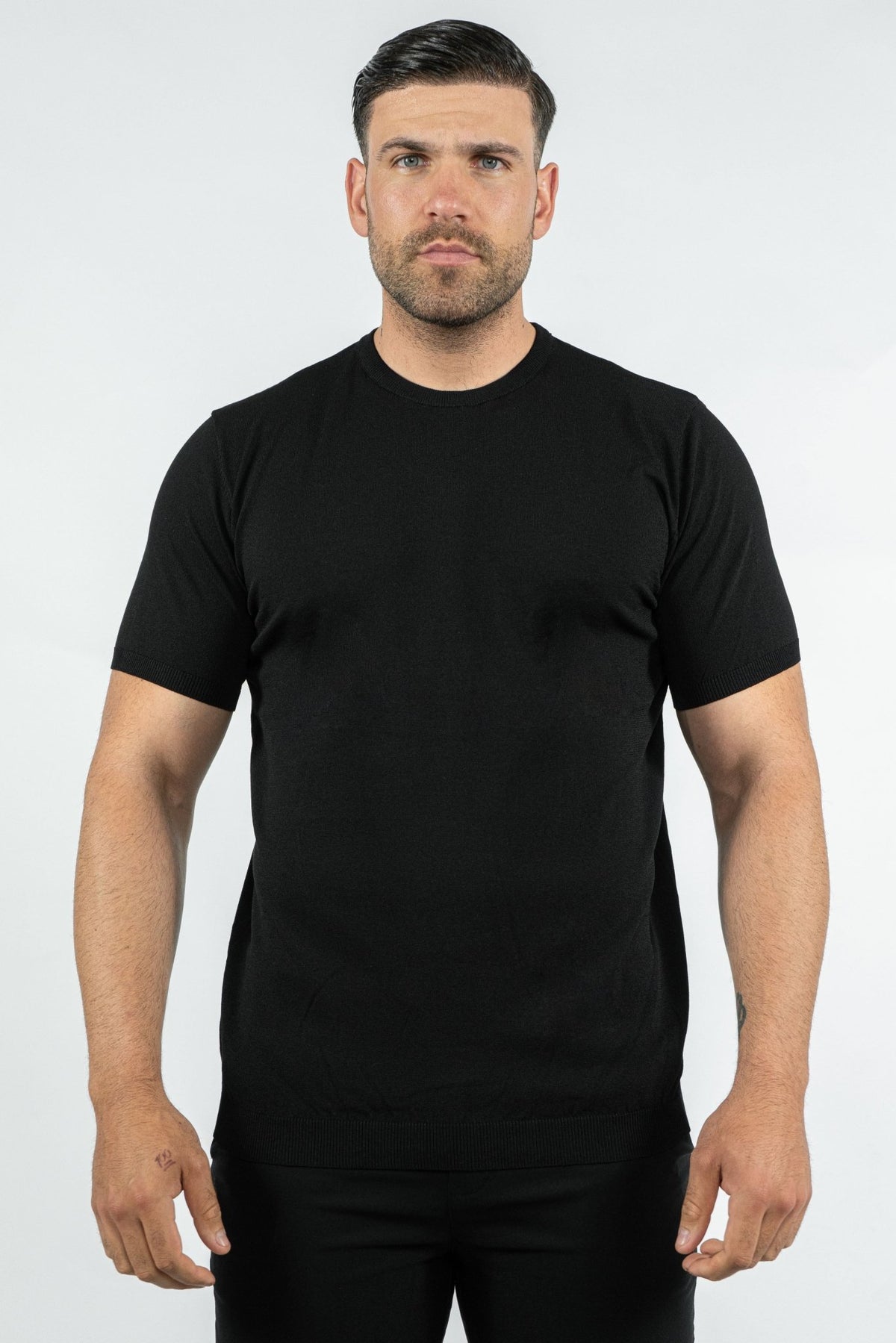 THE LUCA - KNITTED SLIM FIT T-SHIRT - Vibes Fashion
