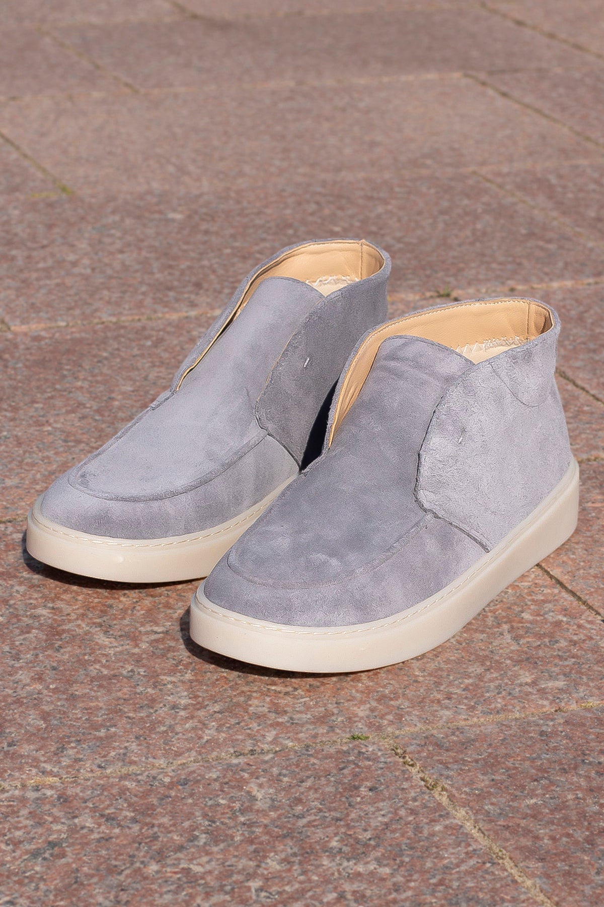 THE MENDOZA PREMIUM HIGHTOP - Vibes Fashion