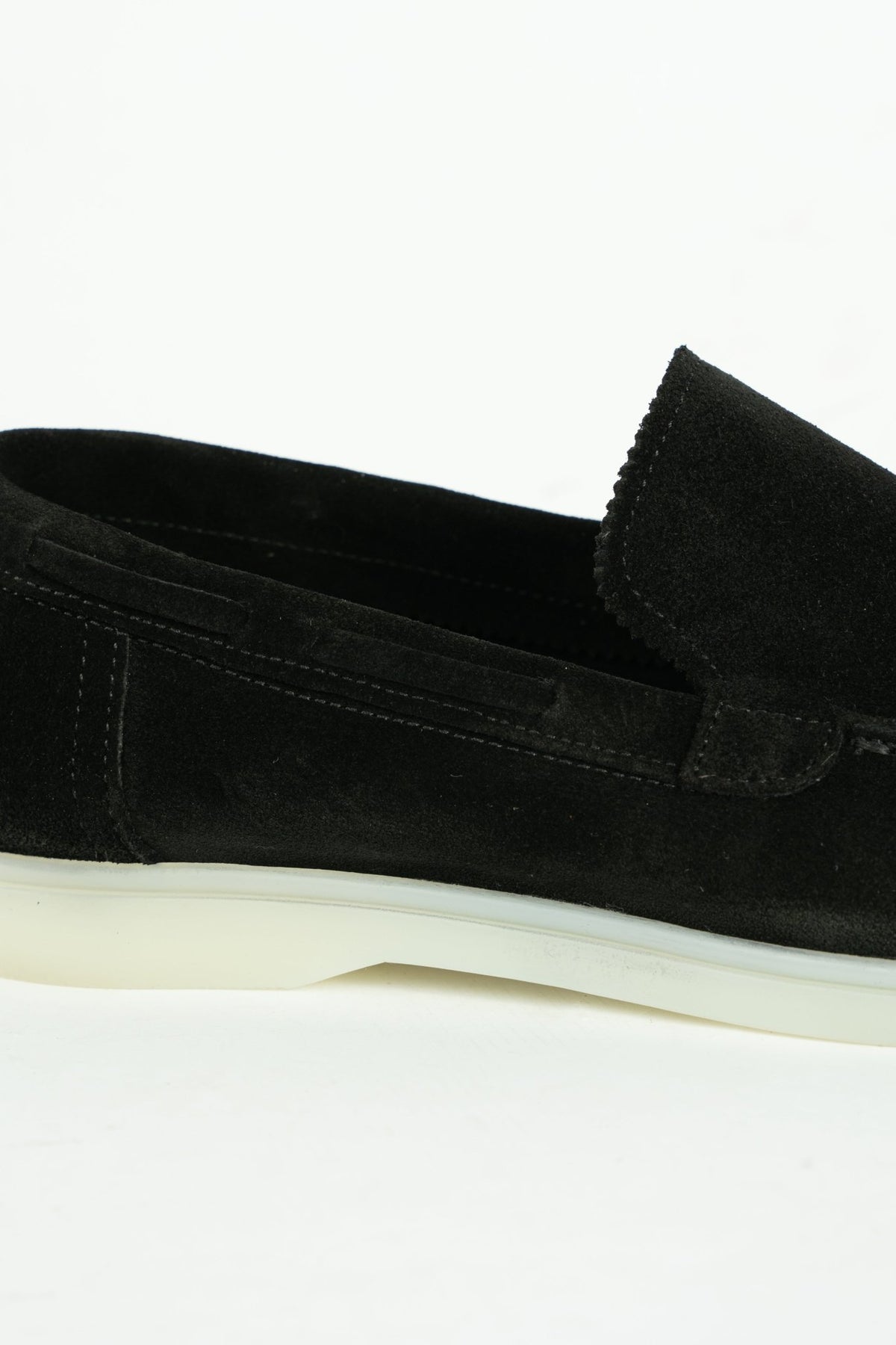 THE MENDOZA PREMIUM LOAFER - Vibes Fashion