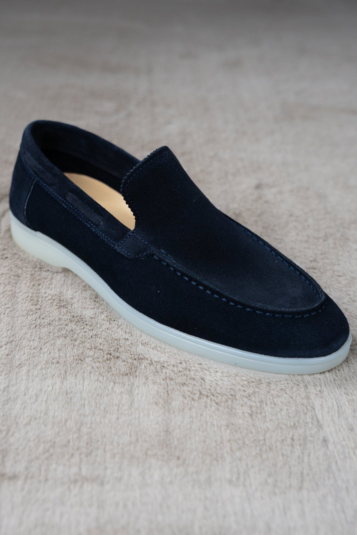 THE MENDOZA PREMIUM LOAFER - Vibes Fashion