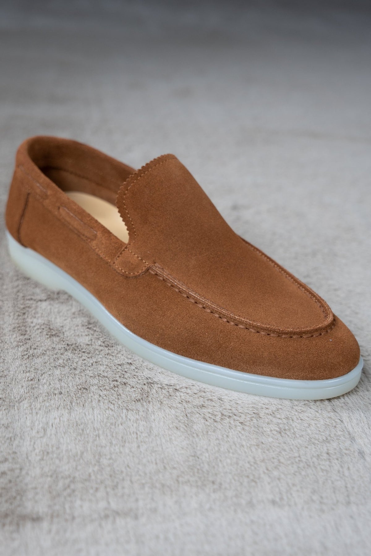 THE MENDOZA PREMIUM LOAFER - Vibes Fashion