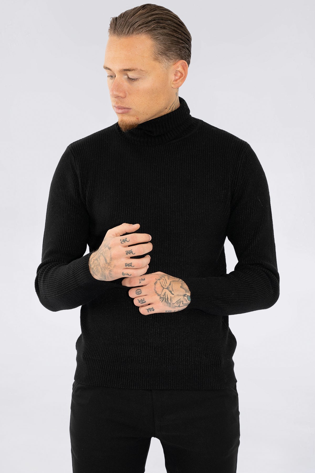 THE MERIDA TURTLENECK - Vibes Fashion
