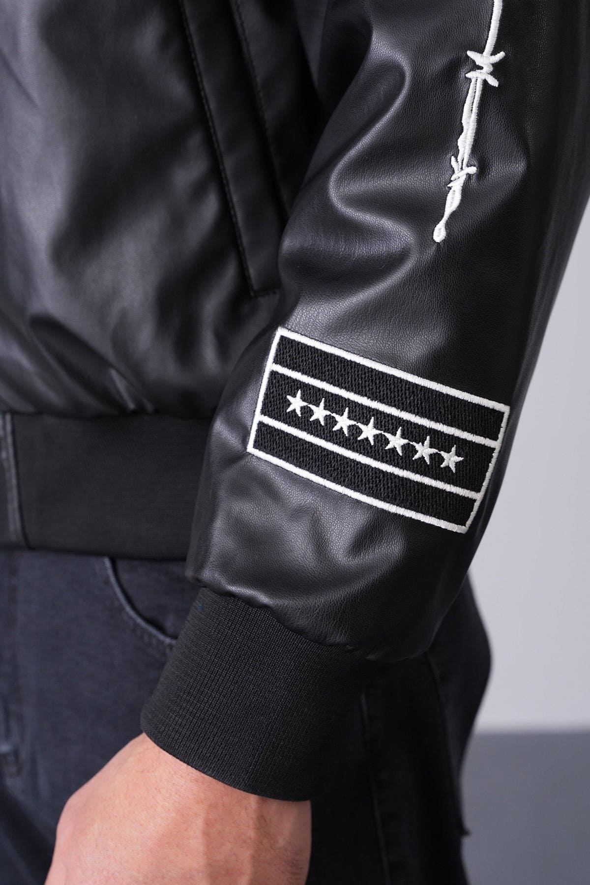 THE MUNDO VEST - Vibes Fashion