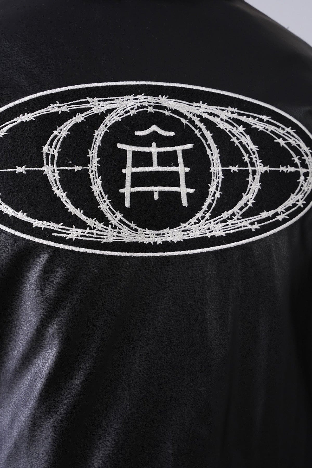 THE MUNDO VEST - Vibes Fashion