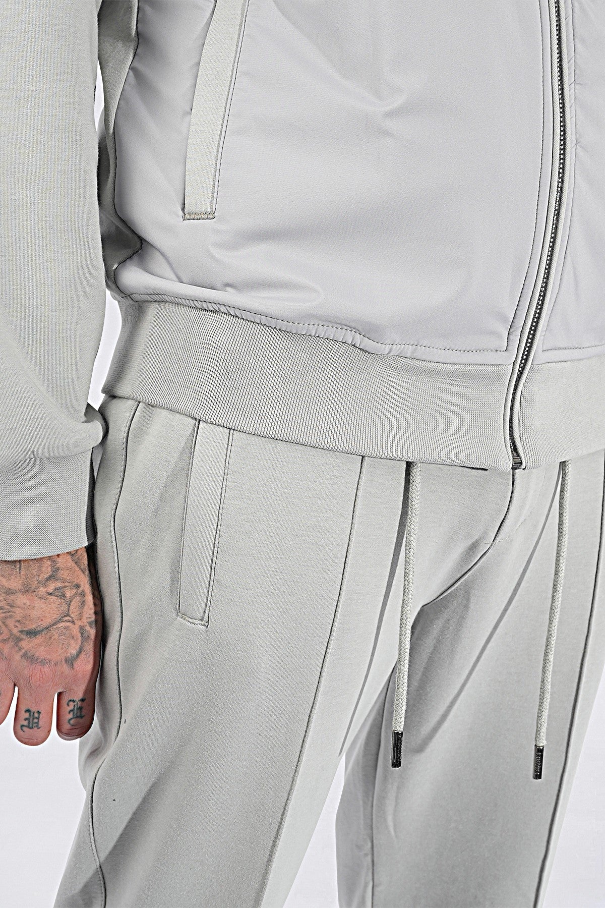 THE SANTONI SMART COMBISET - Vibes Fashion