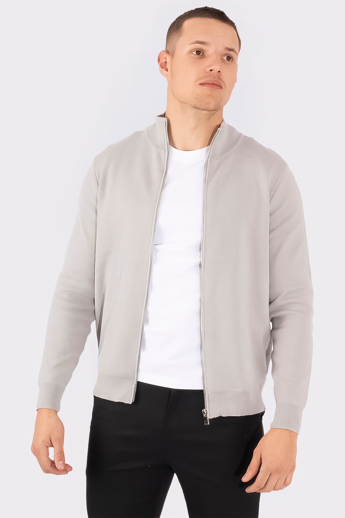 THE VICTOR FULL ZIP SWEATER - Vibes Fashion