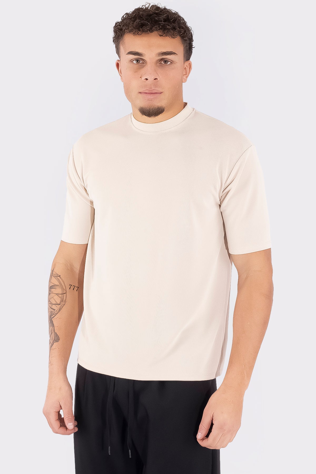 THE VICTOR T-SHIRT - Vibes Fashion