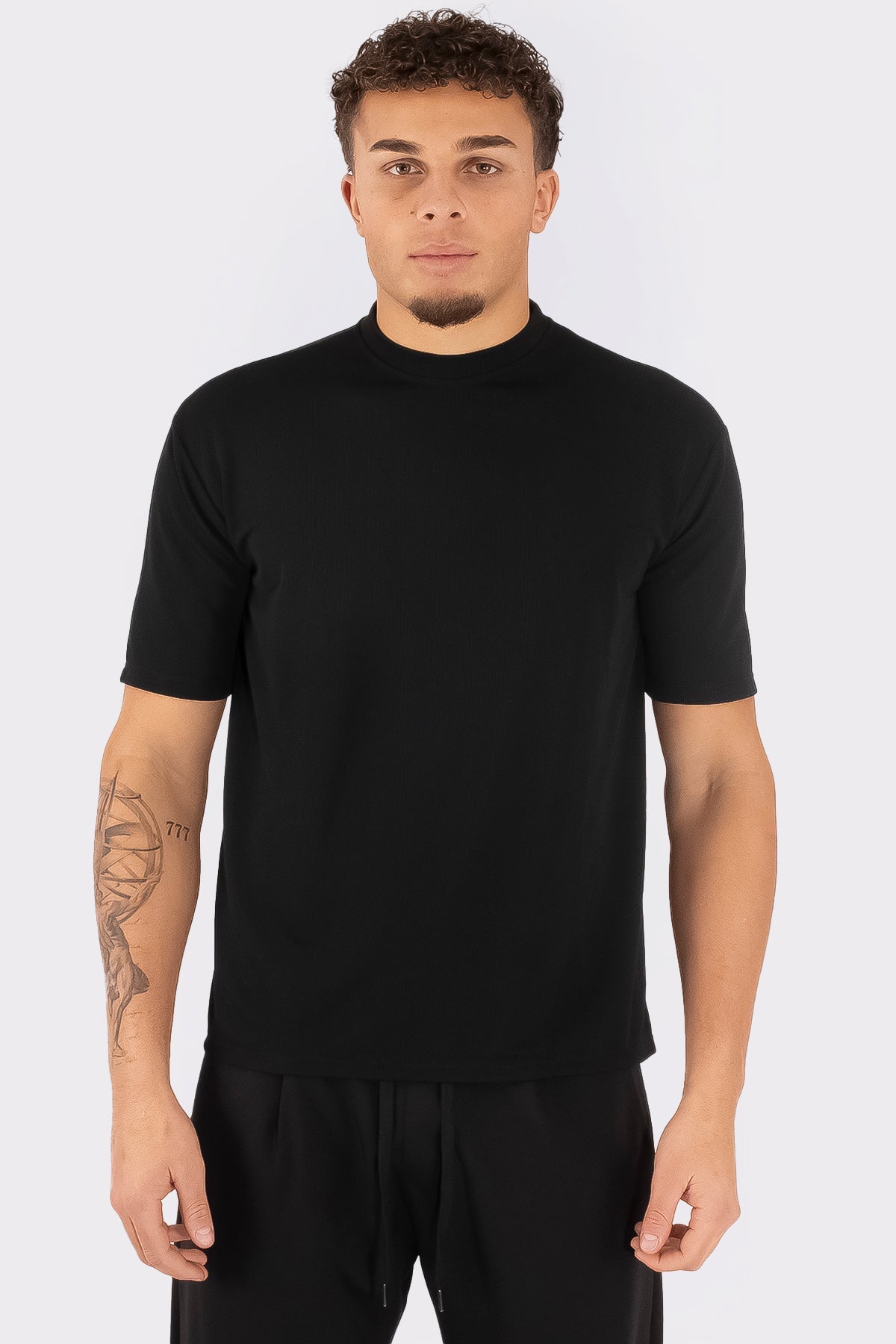 THE VICTOR T-SHIRT - Vibes Fashion