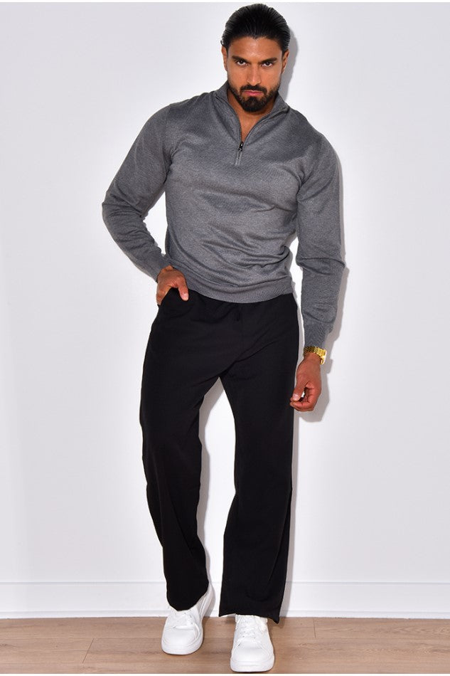 THE ZIPPED TURTLENECK