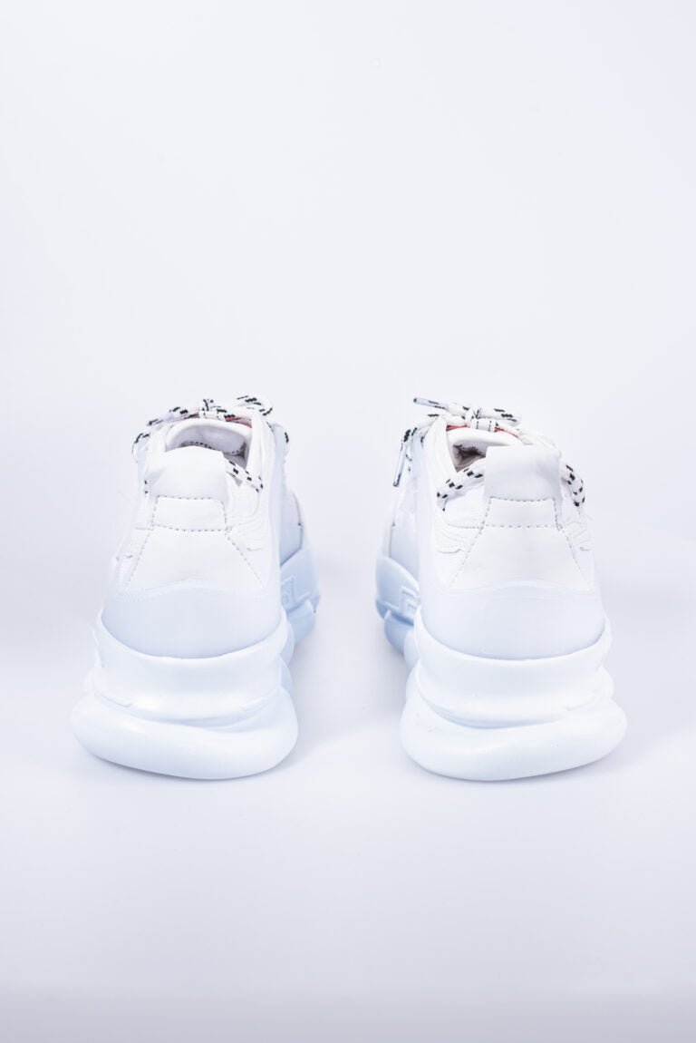 THE FULLY WHITE SNEAKERS - Vibes Fashion